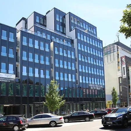 Black Pearl Apartment