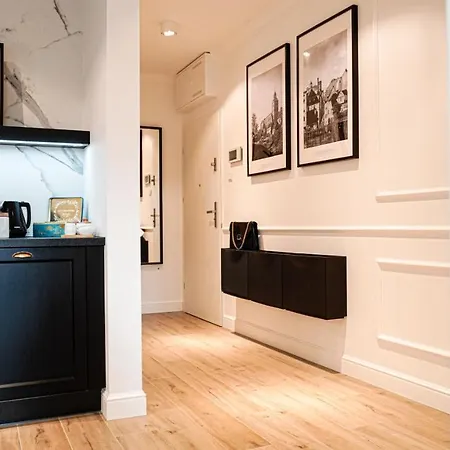 Apartment Black Pearl